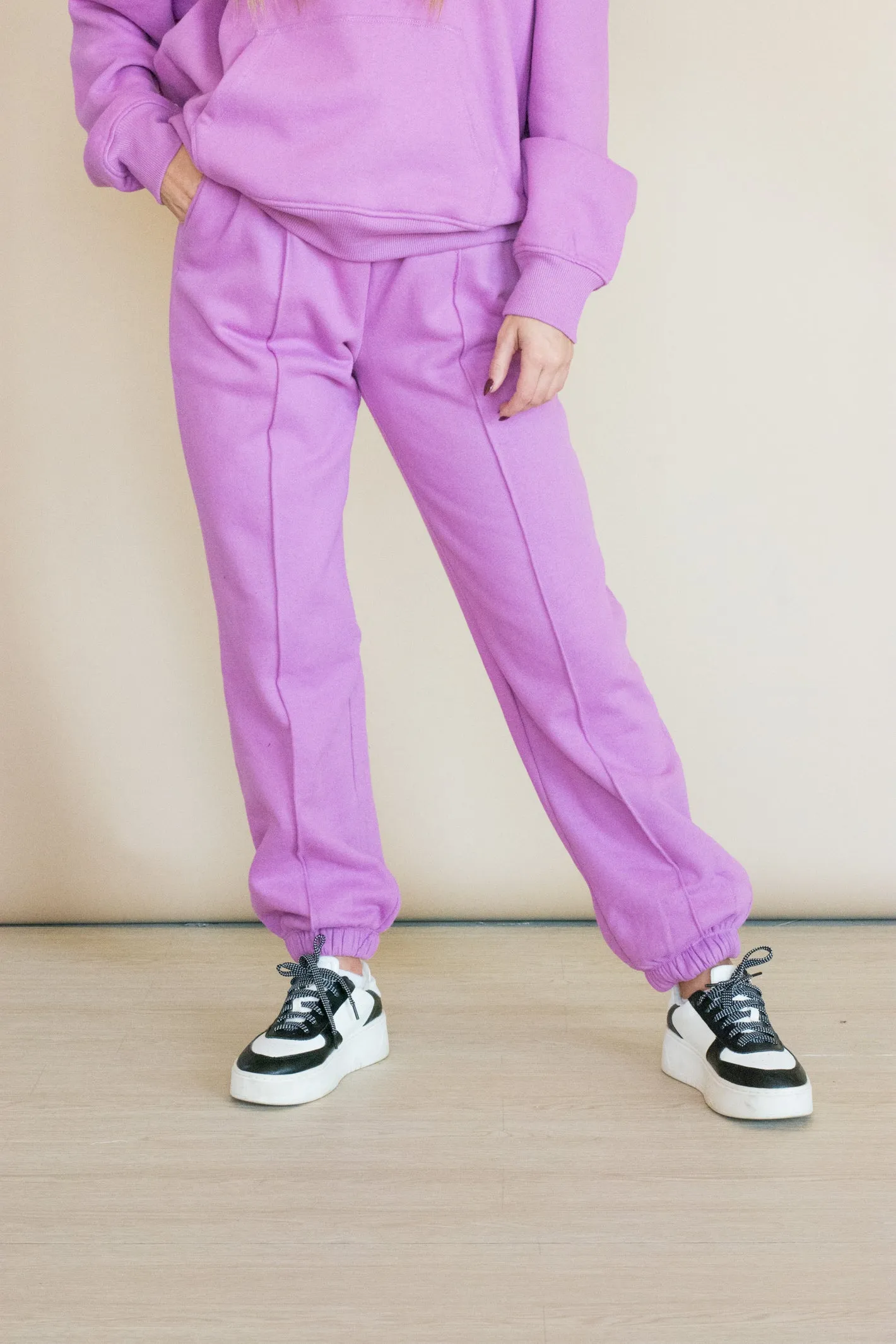 Always on the Go Berry Jogger Pant