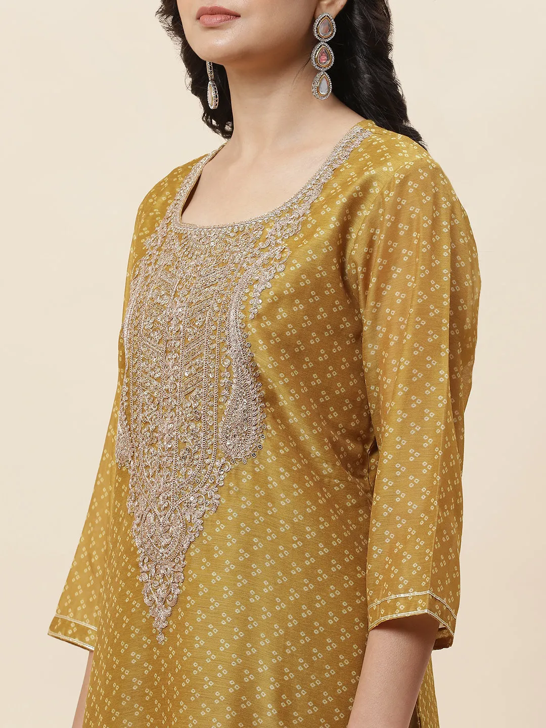 Bandhani Printed Chanderi Kurta With Pants & Dupatta