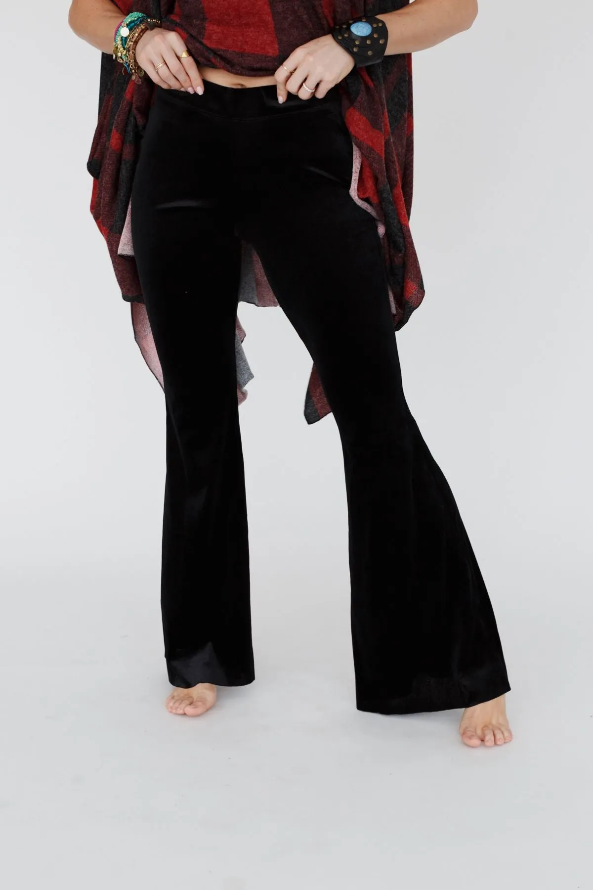 Cher Velvet Flare Pants - Black