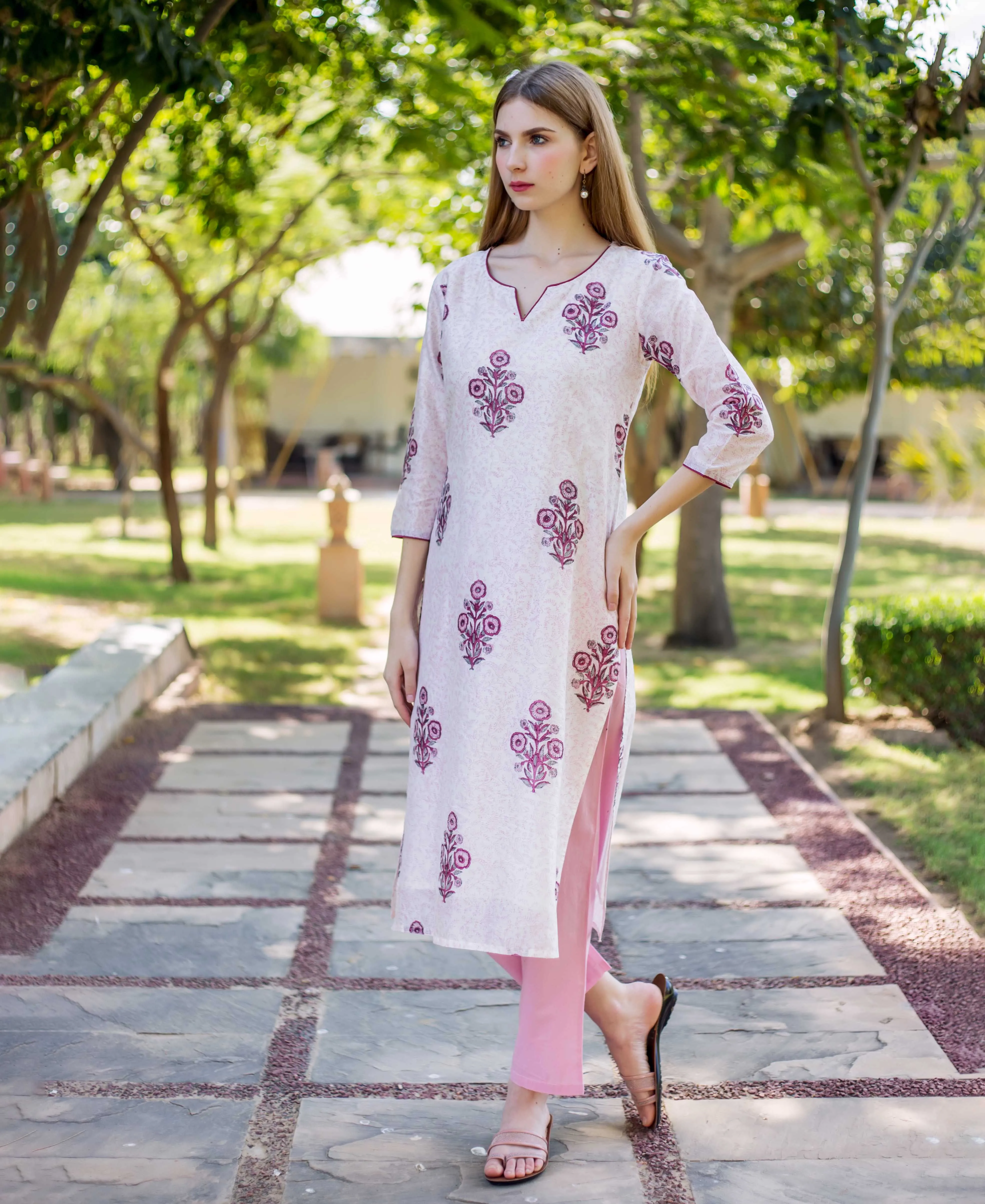 Dua White & Pink Block Printed Kurta