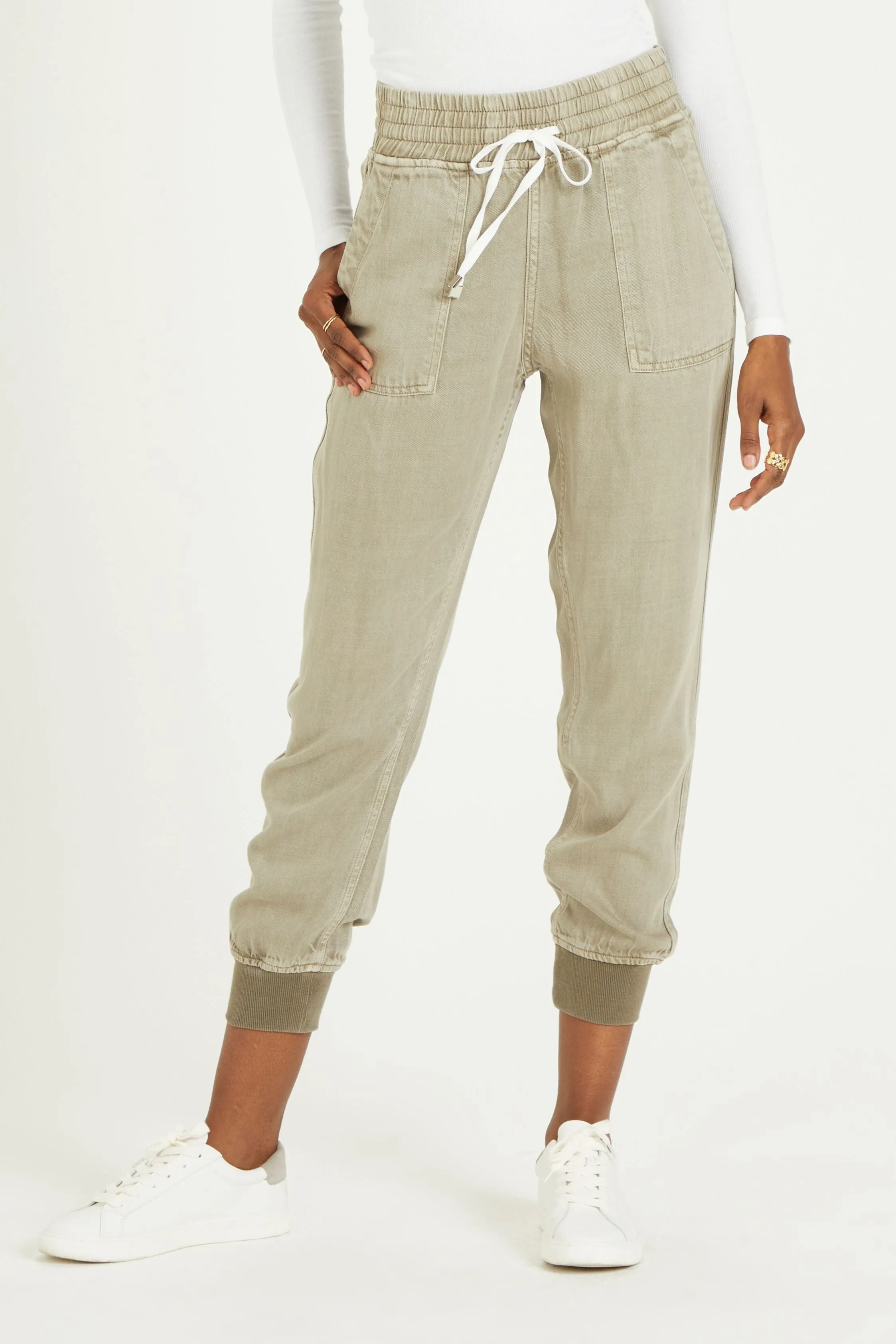 Jacey Super High Rise Cropped Jogger Pants