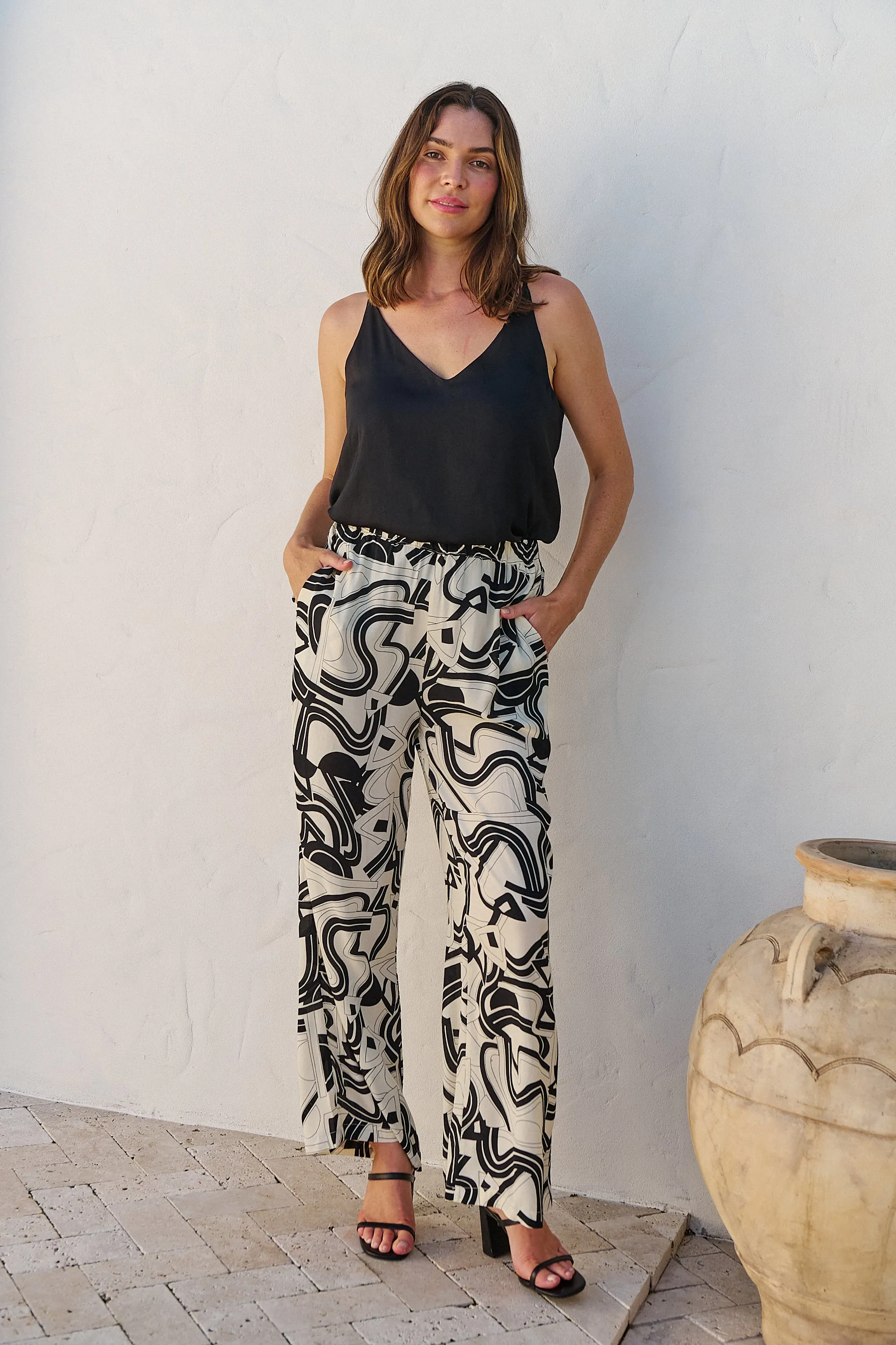 Jazzlyn Black/White Print Wide Leg Pant