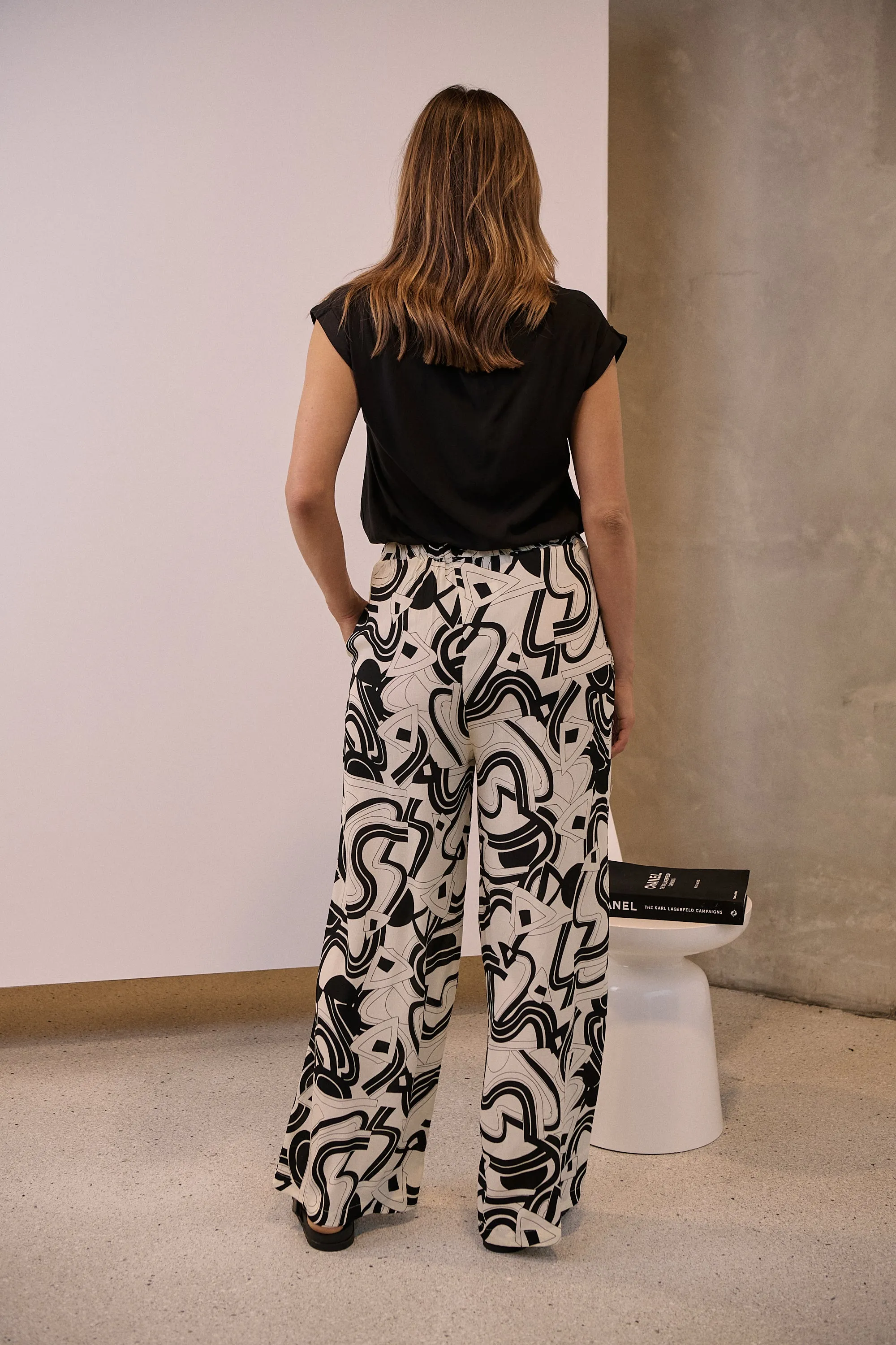 Jazzlyn Black/White Print Wide Leg Pant