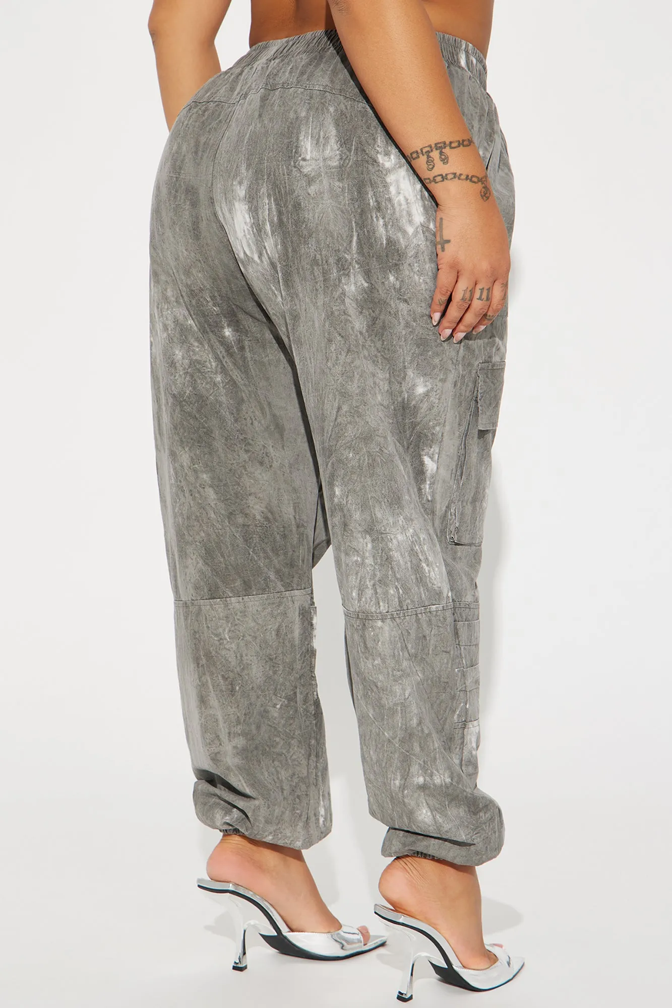 Later Tonight Printed Cargo Jogger - Grey