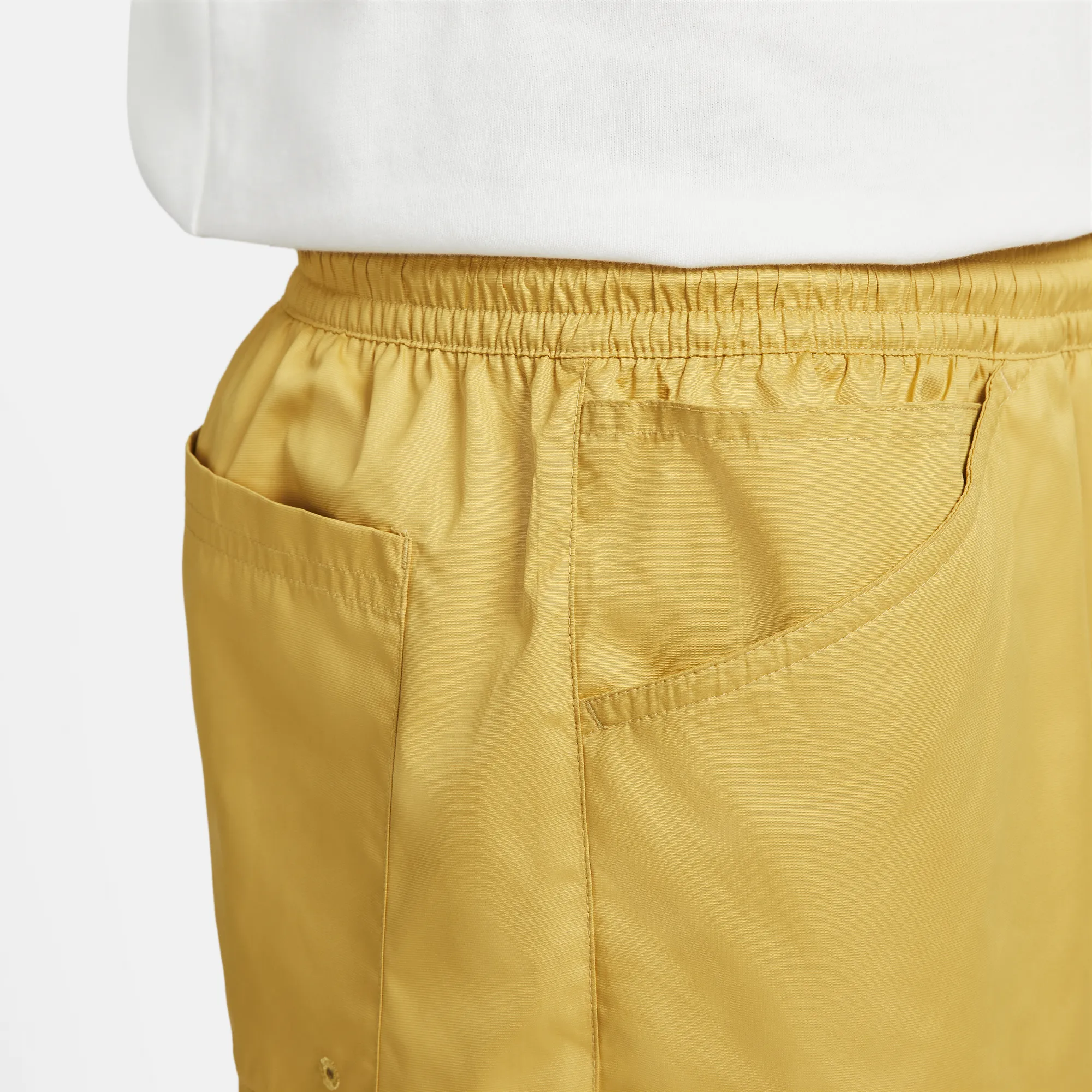 Nike SB Chino Shorts Sanded Gold/Black