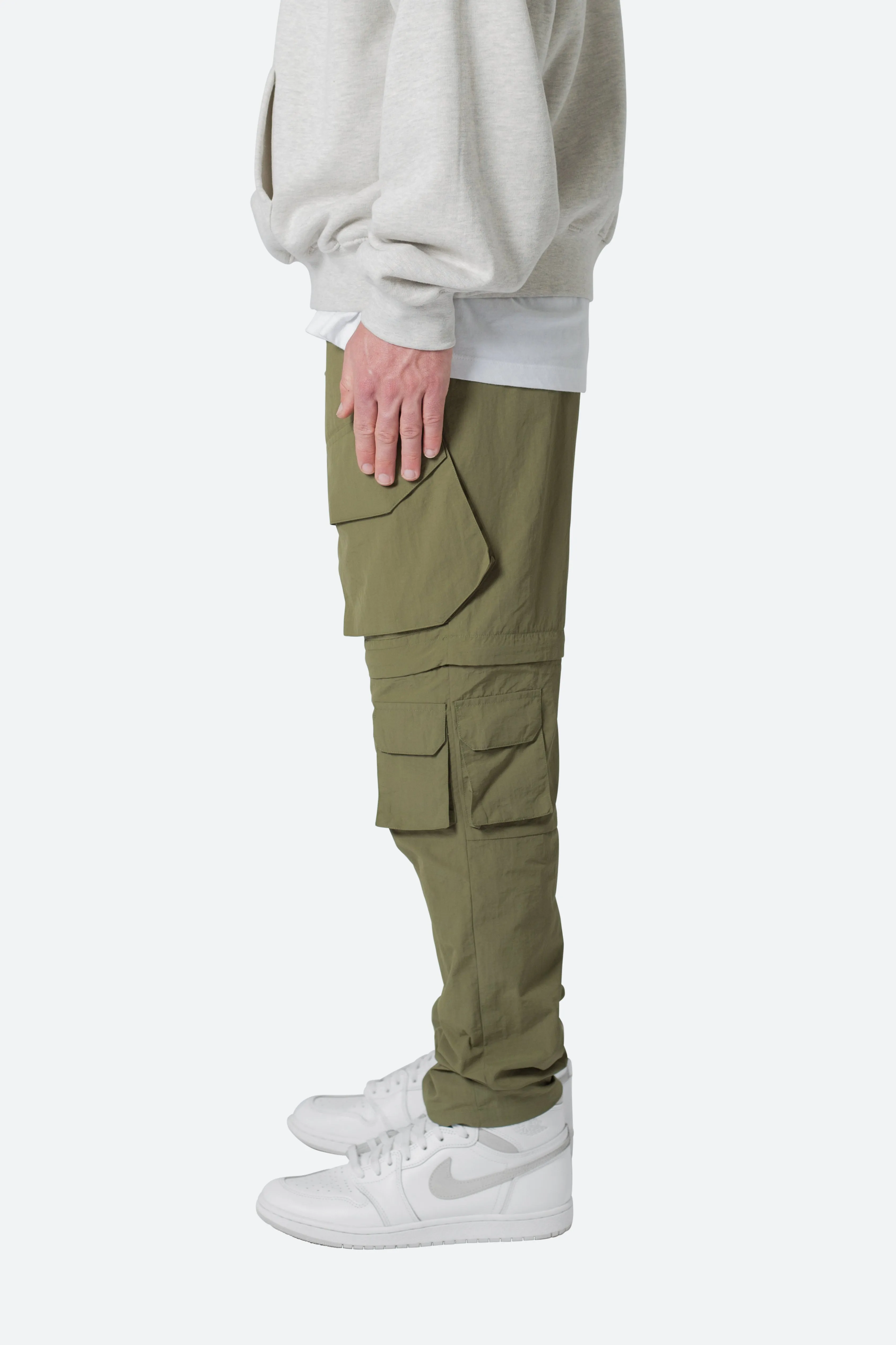 Nylon Cargo Traveler Pants - Olive