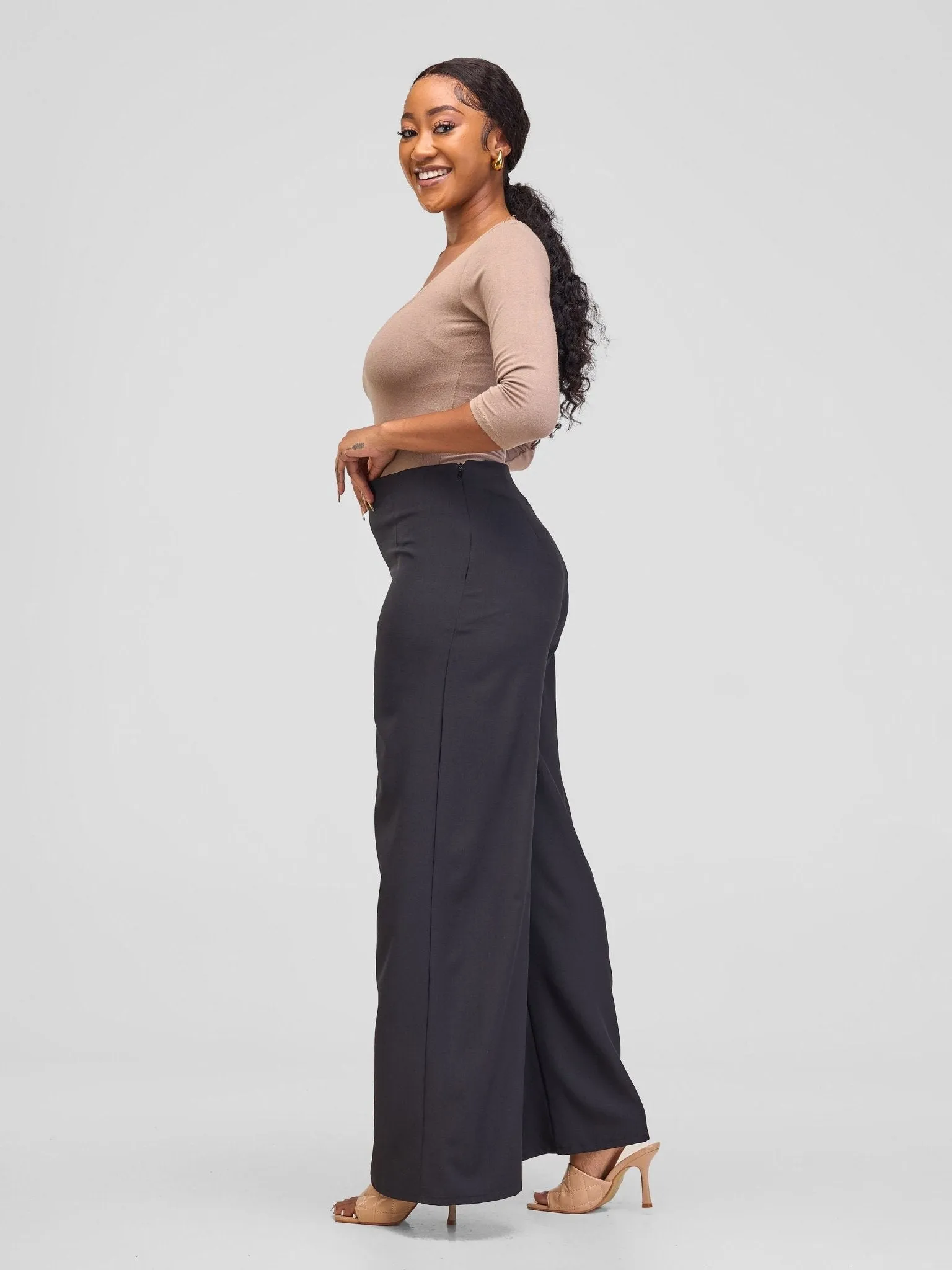 Vivo Ajani Wide Leg Pants - Black