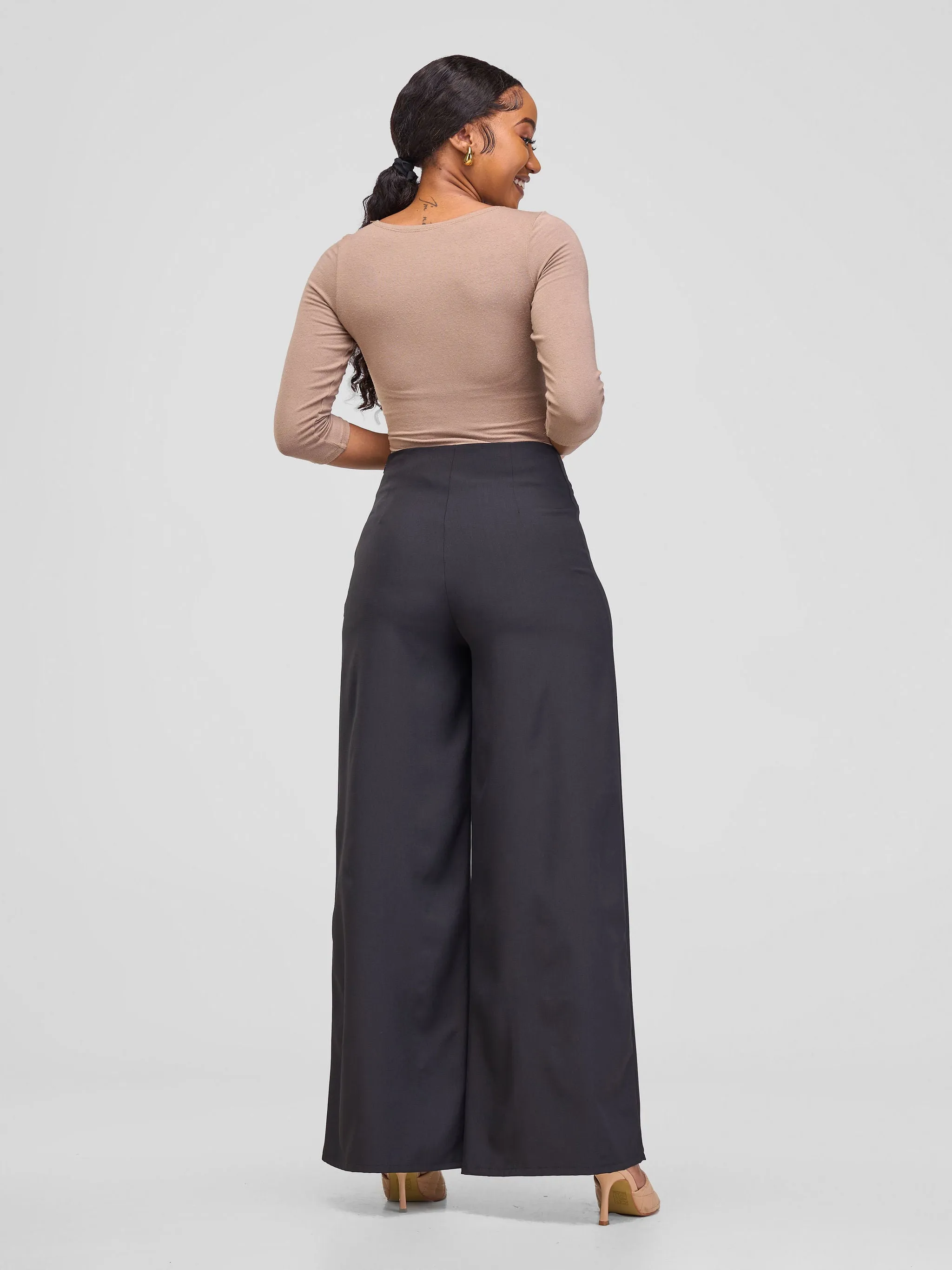 Vivo Ajani Wide Leg Pants - Black