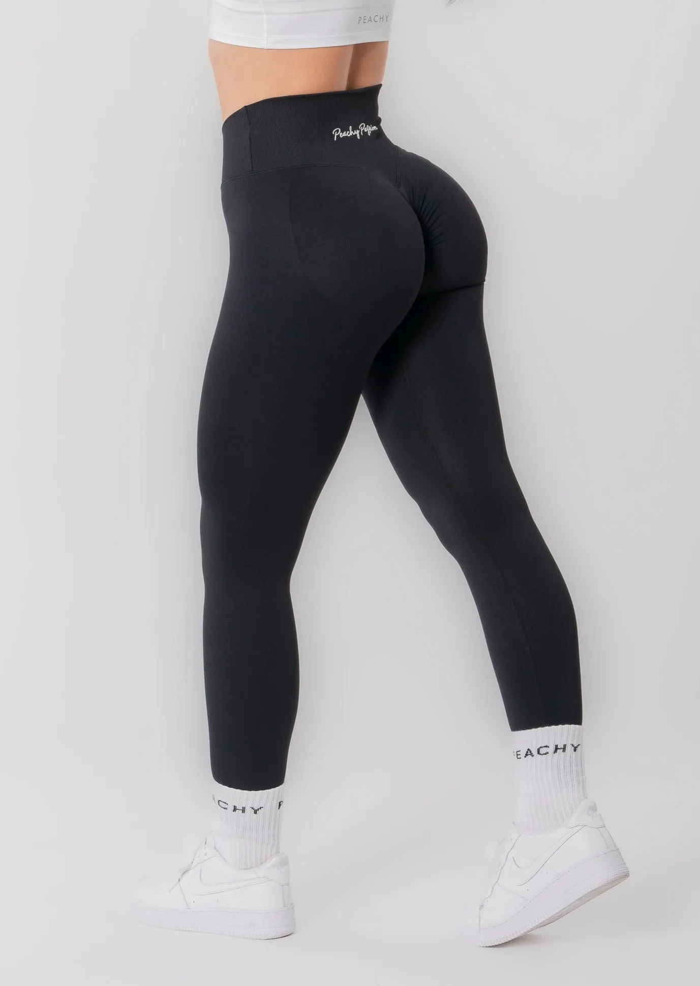 [VORBESTELLUNG] V-Waist Scrunch Leggings